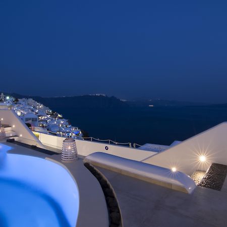 Santorini Secret Premium Hotel Oía Exterior photo