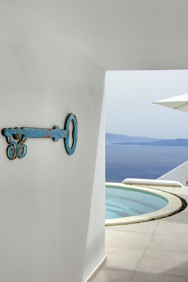 Santorini Secret Premium Hotel Oía Exterior photo